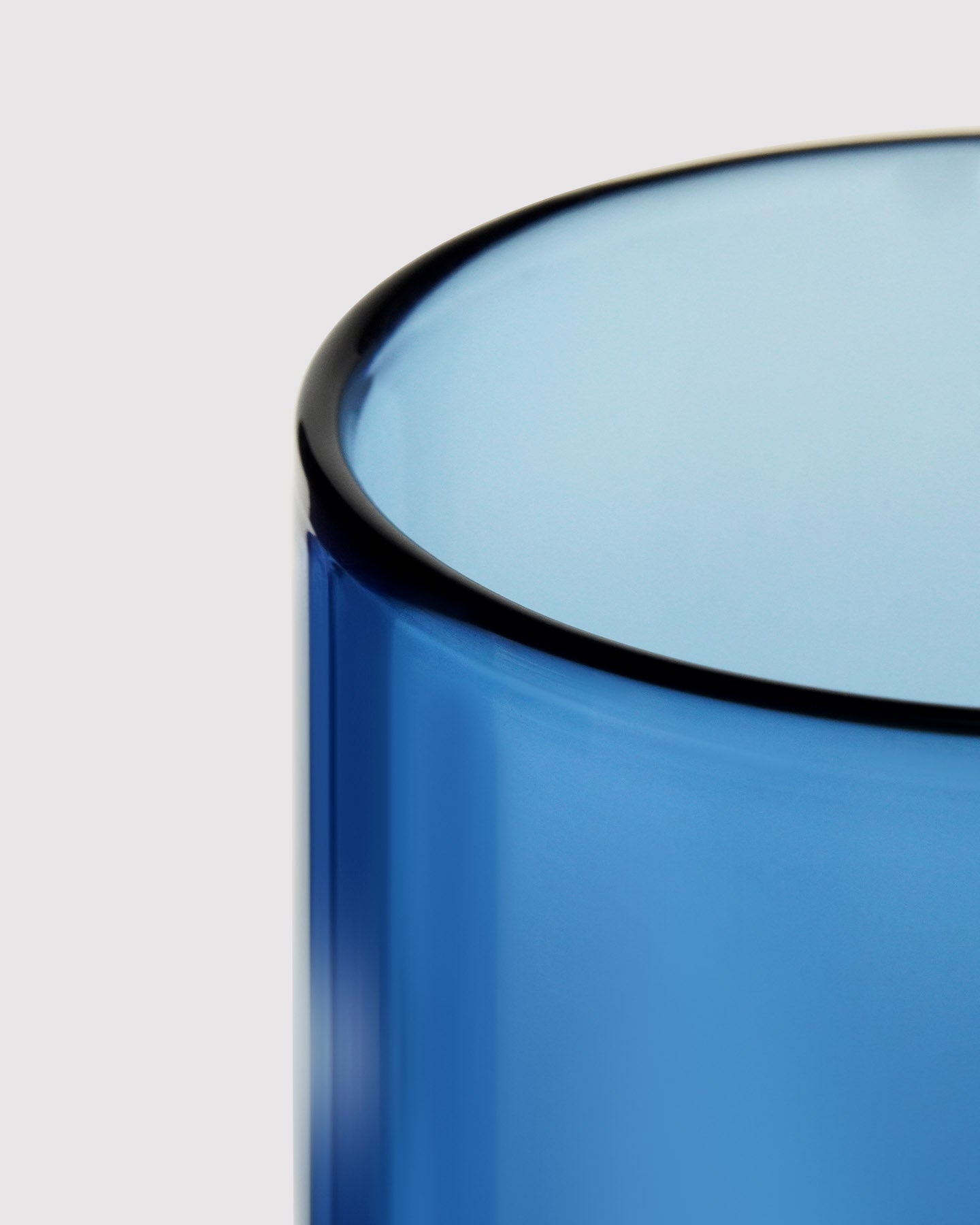 closeup of blue glass gravity bong glass thickness 