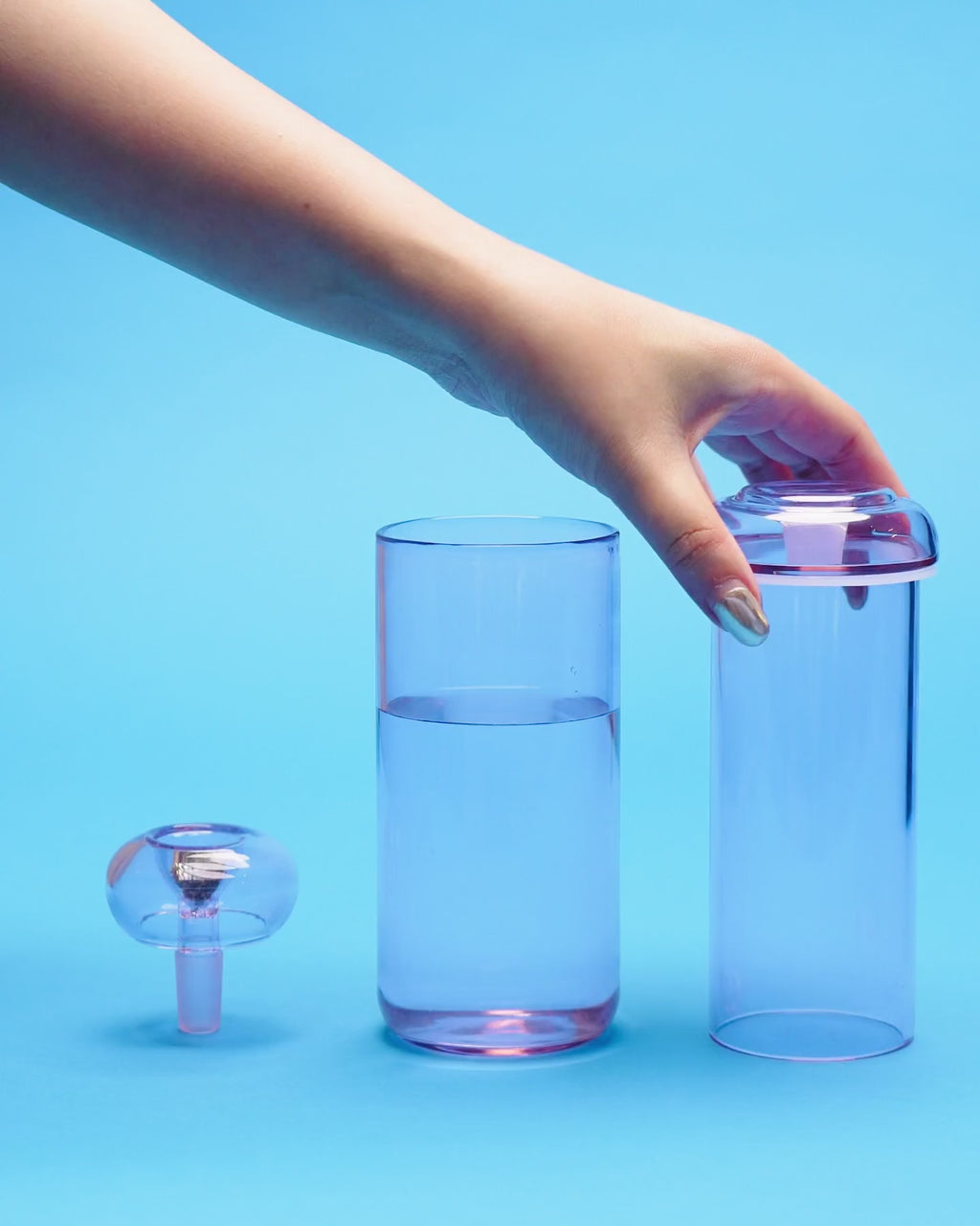 pink gravity bong assembly and usage clip 