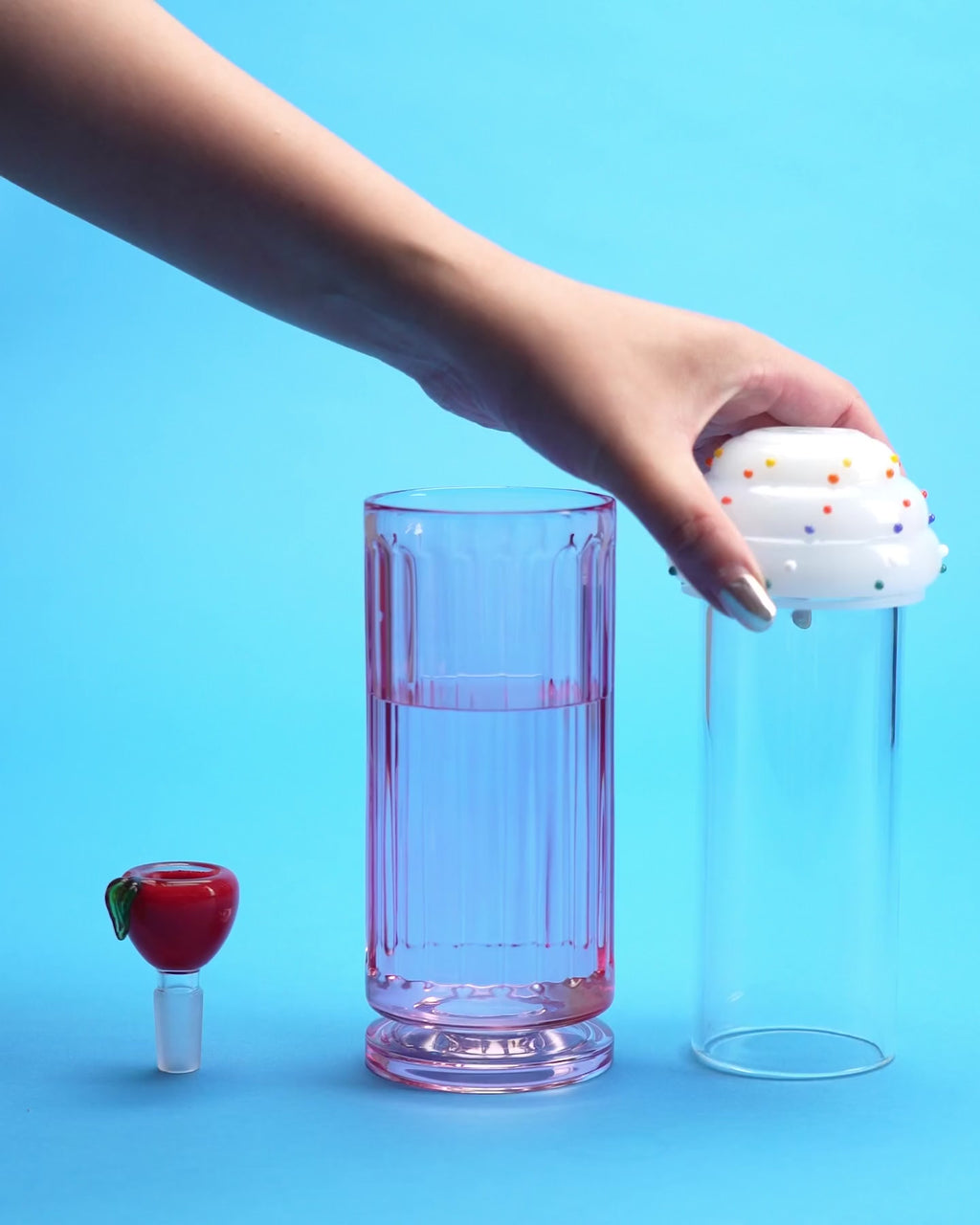 milkshake gravity bong assembly and usage clip 